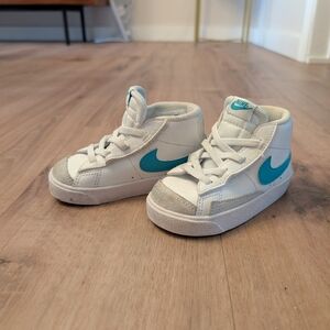 Nike Blazer Mid 77 High Top Toddler Sneakers Sz 7C